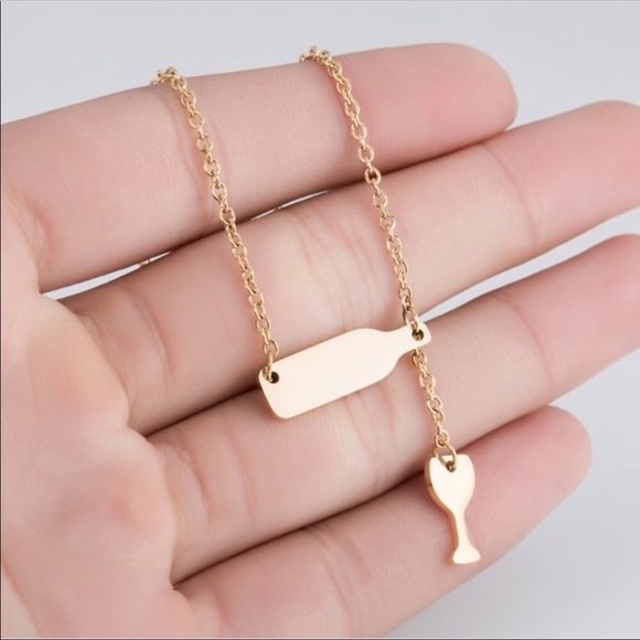 Golden Threads - Picture 5 of 8